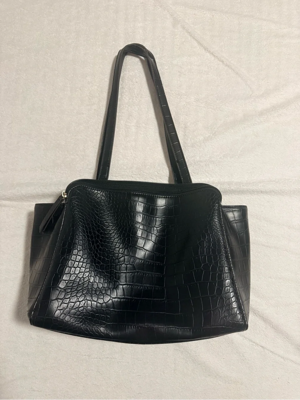 Liz Claiborne structured croc